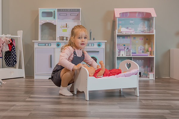 Aike ist 3 Jahre und hat eine Länge von 103 cm.