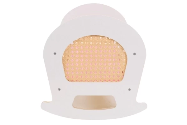 Wunderschön mit Rattan verarbeitet