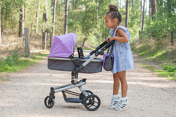 Avalon ist 4 Jahre und hat eine Länge von 99 cm.