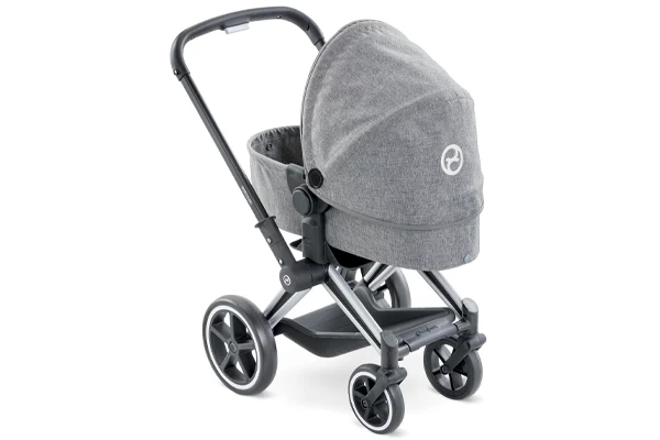 Mit praktischen Lenkrollen