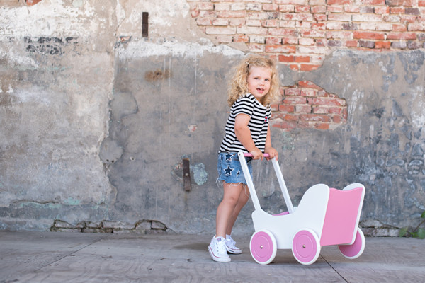 Quinty ist 2,5 Jahre und hat eine Länge von 1.00 m.