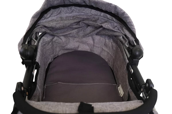 Stecken Sie die Puppe genussvoll in