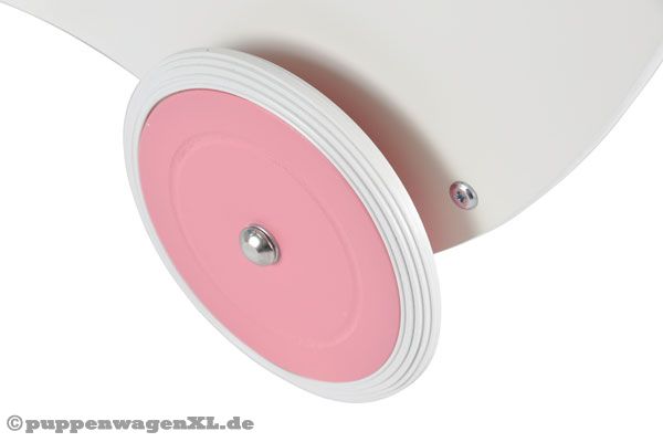 Gummierte Räder, geeignet für Holz Fußböden.