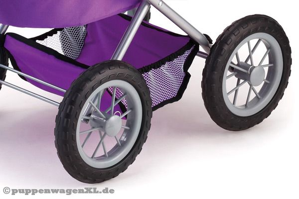 Mit Einkaufsnetz und stabilen Kunststoff Rädern.