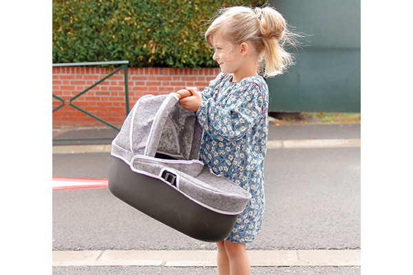 Nehmen die Wiege mit